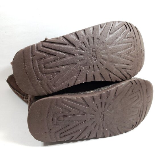 UGG Australia Women's Size 7 Brown Suede Leather Boots - Picture 10 of 10